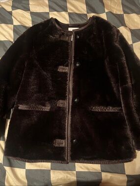 H&M - Faux Fur Jacket in Dark Brown - Stylish Cozy Coat